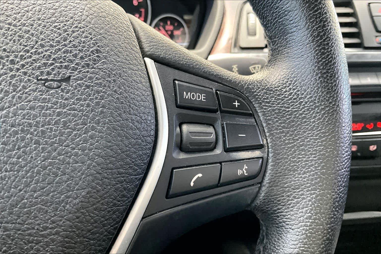 Used 2014 BMW 328i Sedan RWD image 25