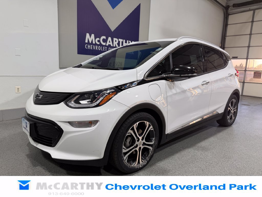 Used 2021 Chevrolet Bolt Premier w/ Infotainment Package FWD image 9