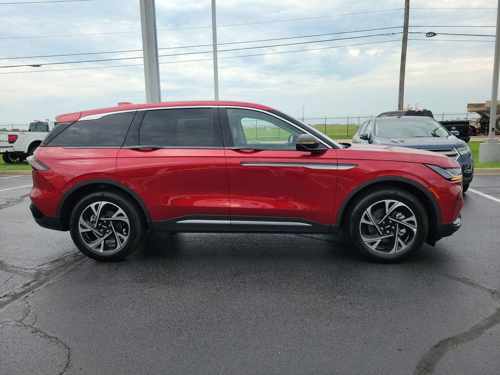 New 2026 Lincoln Nautilus Premier AWD/4WD image 3