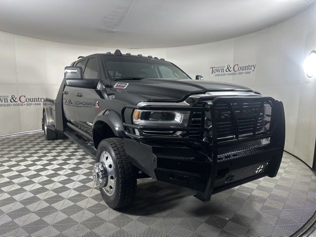 Used 2024 RAM 4500 Laramie image 3