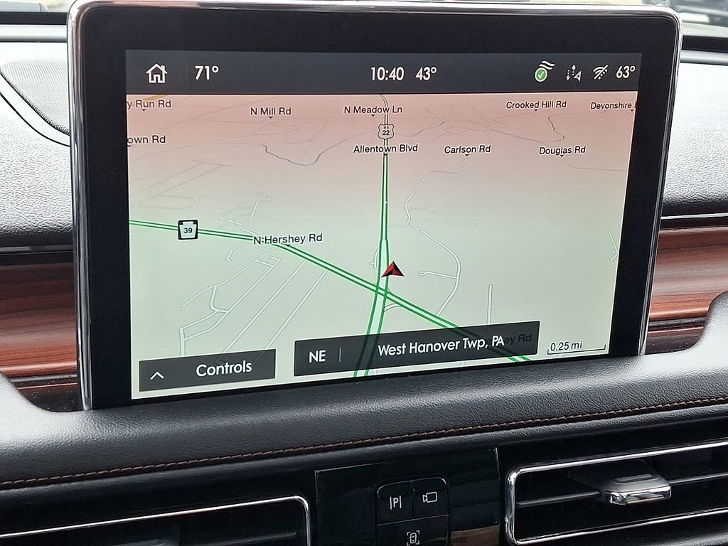 Used 2023 Lincoln Aviator Reserve w/ Elements Package Plus image 3