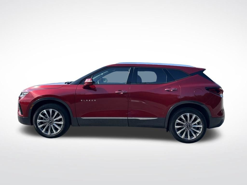Used 2022 Chevrolet Blazer Premier w/ LPO, Cargo Package FWD image 3