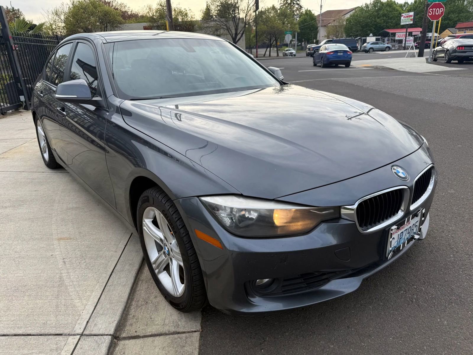 Used 2013 BMW 328i Sedan image 2
