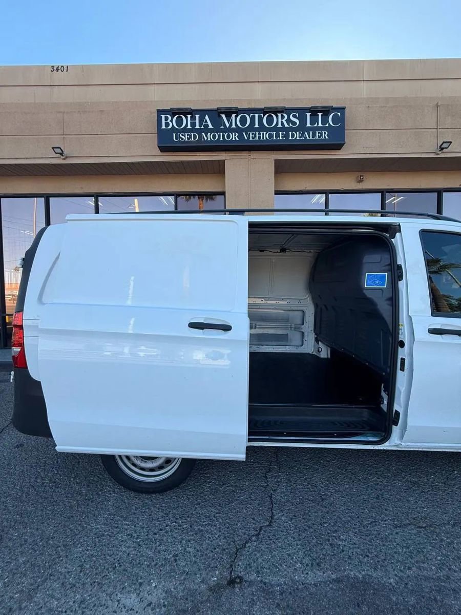 Used 2016 Mercedes-Benz Metris image 13