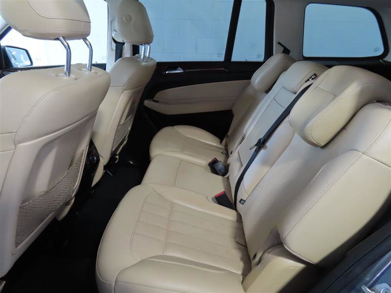 Used 2018 Mercedes-Benz GLS 450 4MATIC w/ Premium Package image 35