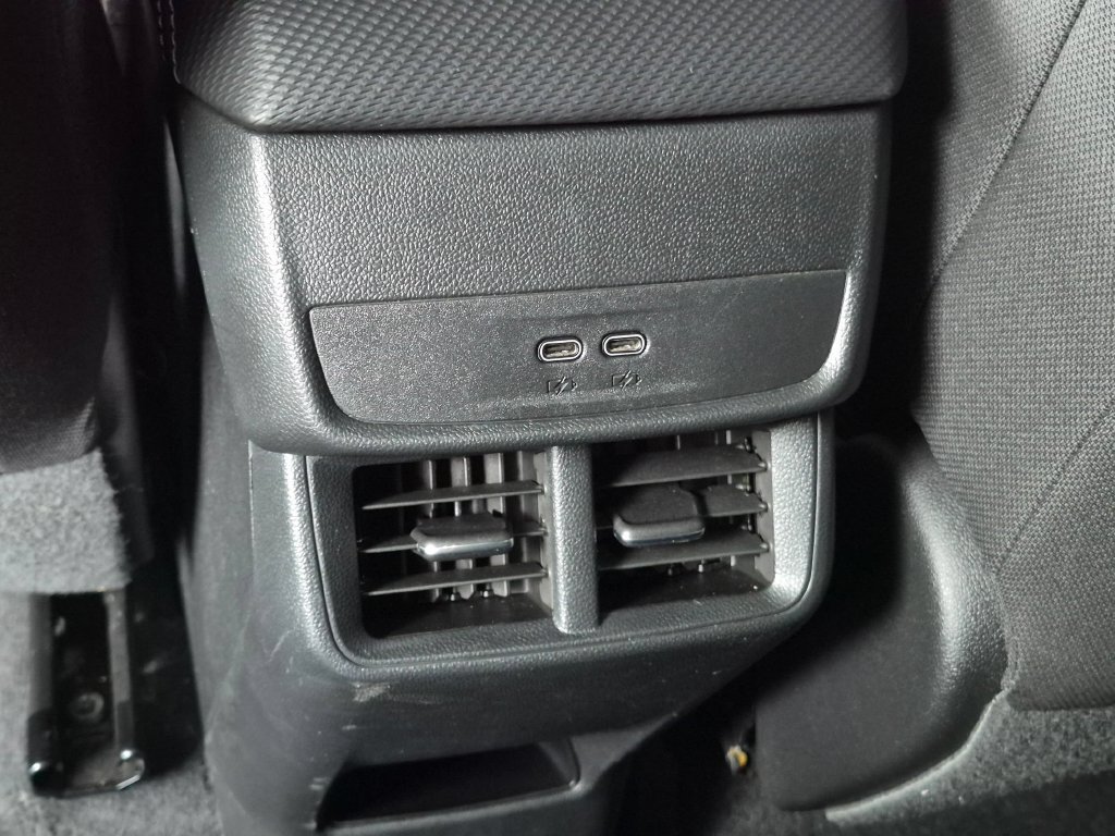Used 2025 Chevrolet Equinox LT FWD image 21