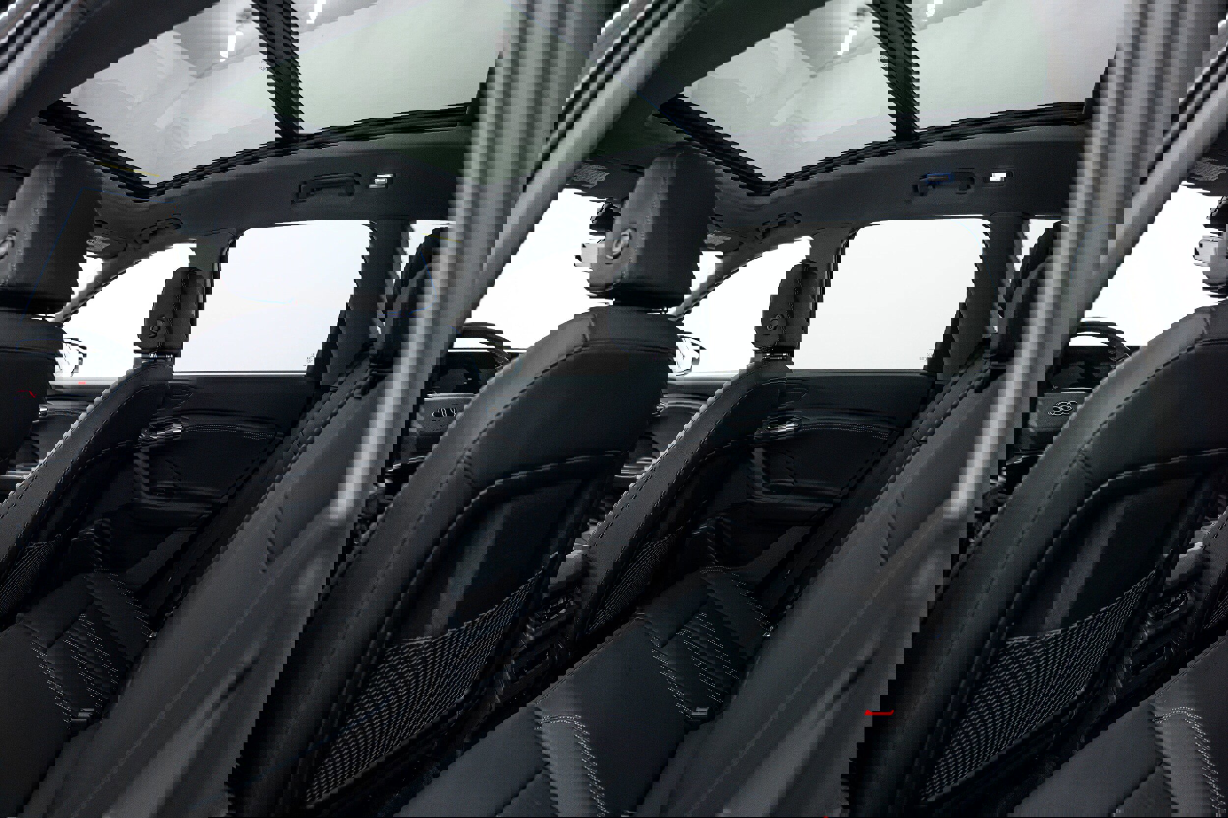 Certified 2025 Audi Q6 e-tron Premium w/ Convenience Package image 17