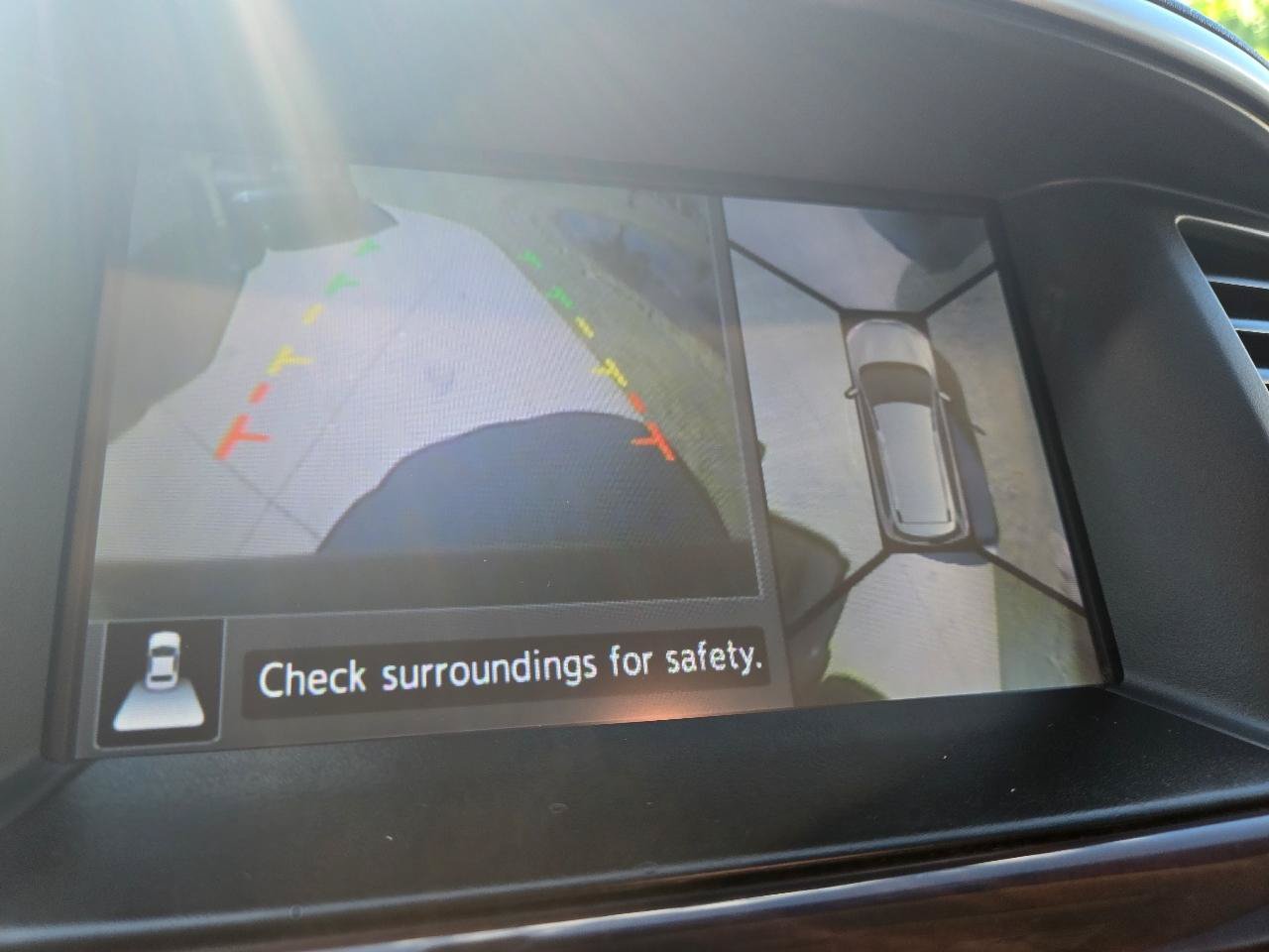 Used 2014 Nissan Pathfinder Platinum w/ Platinum Premium Package AWD/4WD image 29