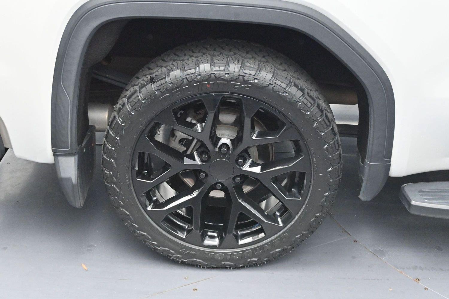 Used 2022 GMC Sierra 1500 Denali w/ Driver Alert Package II AWD/4WD image 37