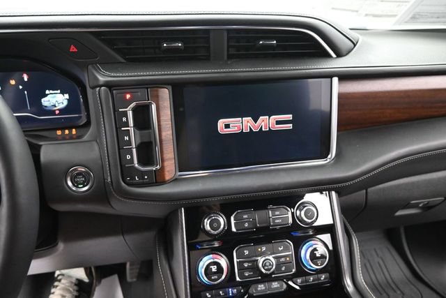 Used 2024 GMC Yukon Denali Ultimate AWD/4WD image 23