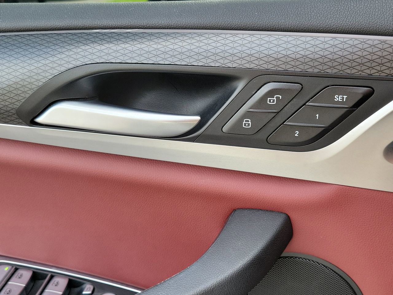 Used 2022 BMW X3 sDrive30i w/ M Sport Package 2 image 27