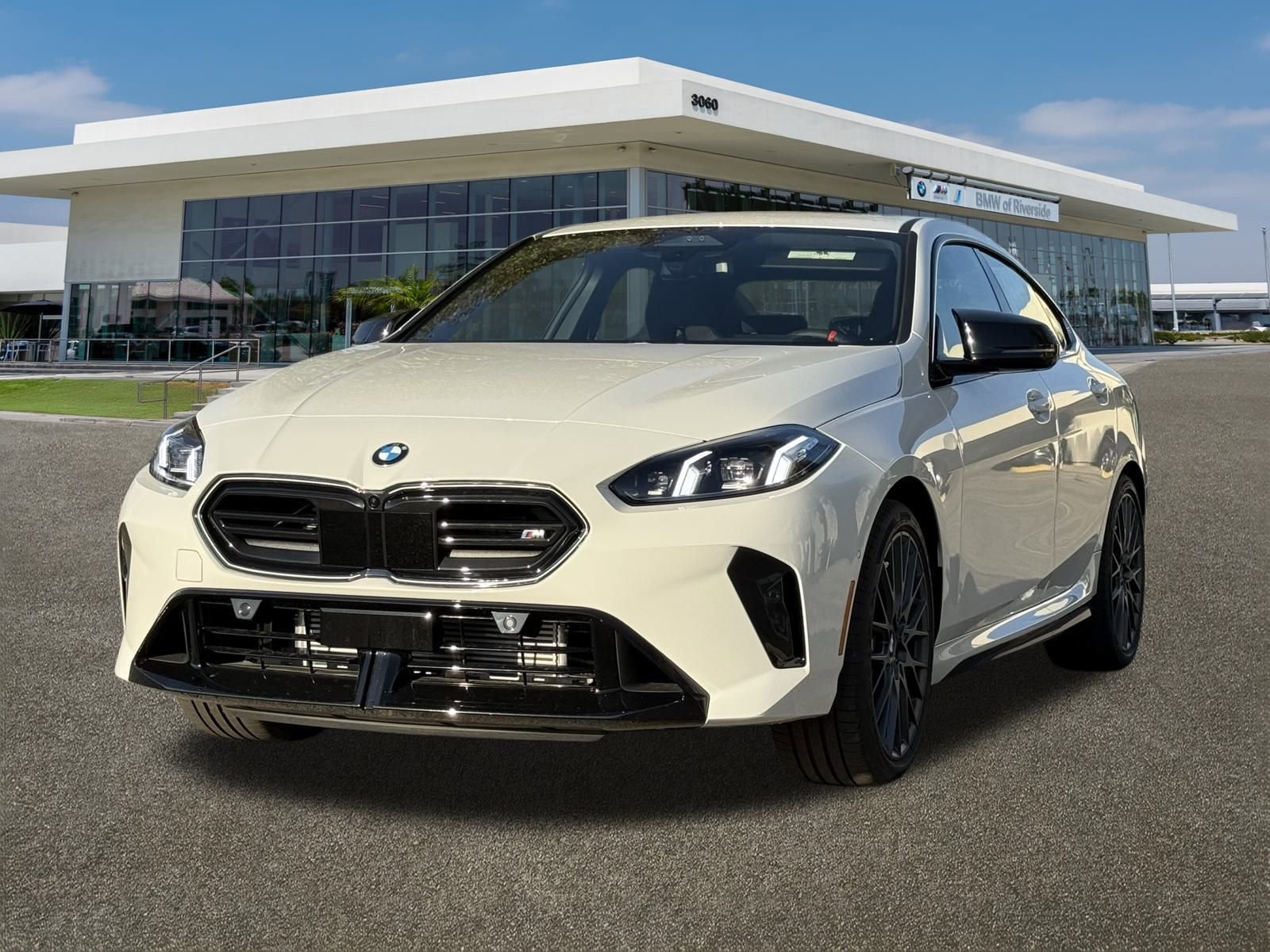 New 2026 BMW M235i xDrive w/ Technology Package image 4