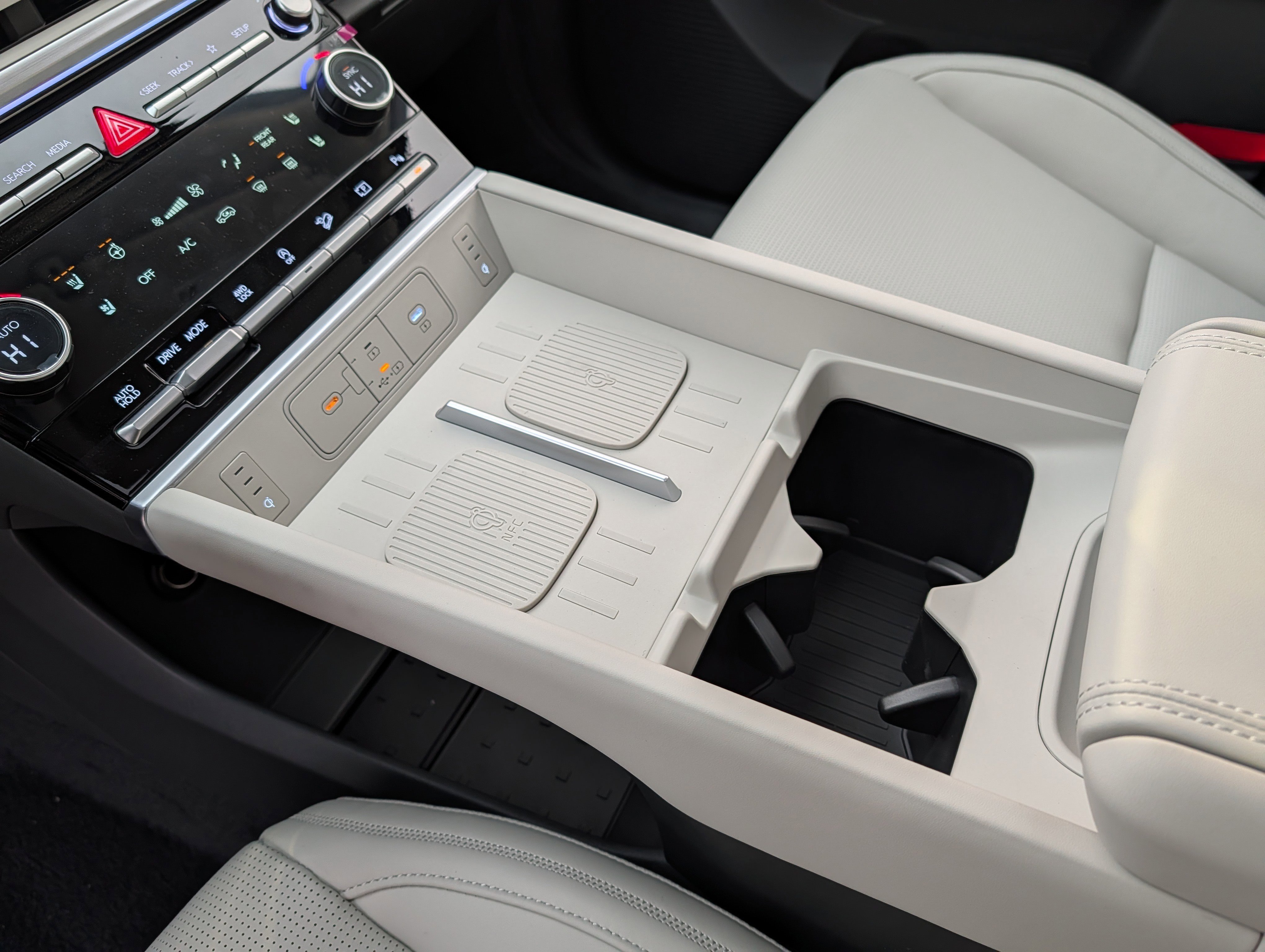 New 2026 Hyundai Santa Fe Calligraphy image 14