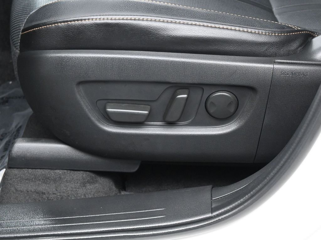 Used 2025 MAZDA CX-90 Plug-In Hybrid w/ Preferred image 12