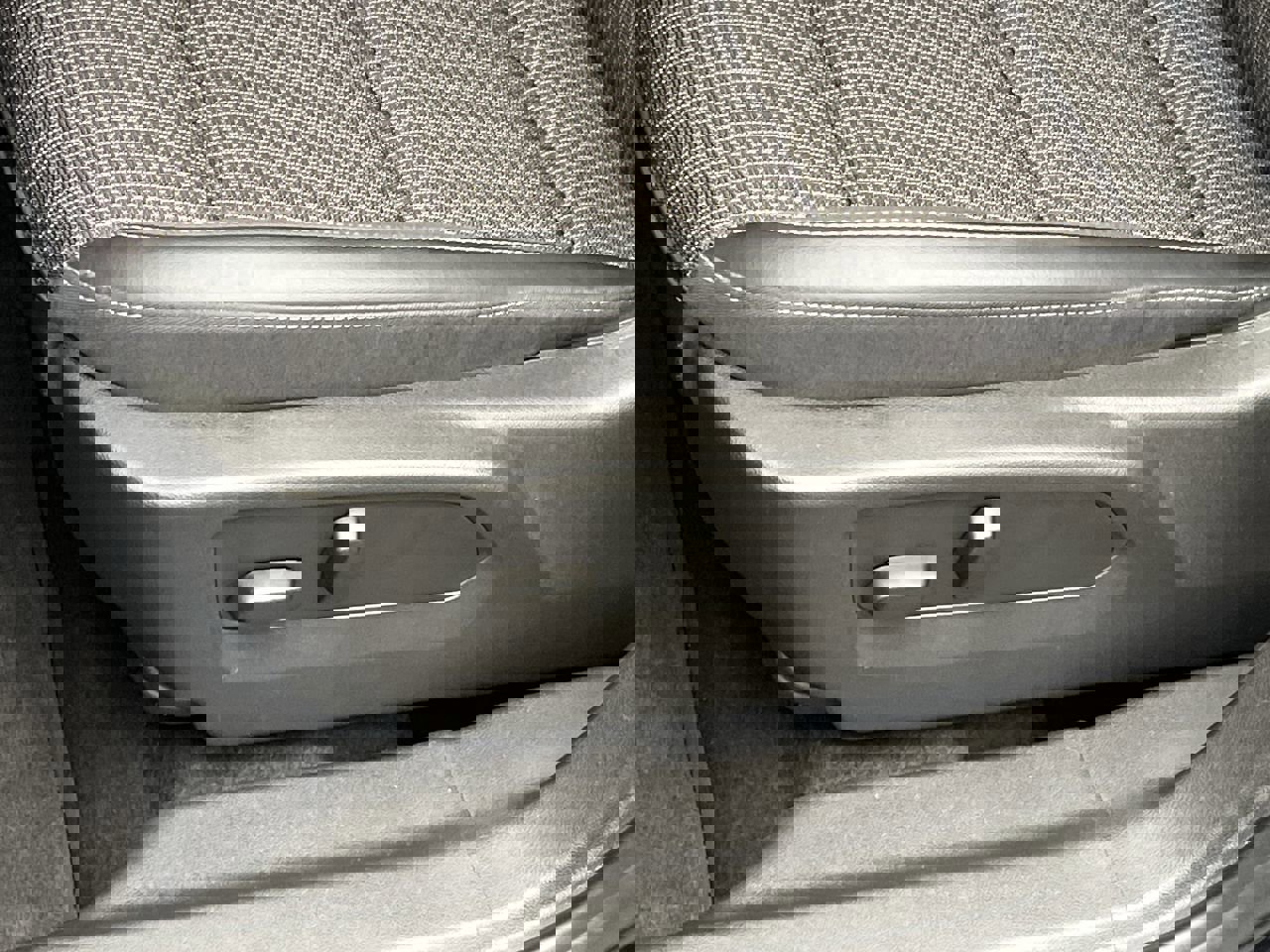 Certified 2023 Buick Envision Preferred w/ Sport Touring Package image 10