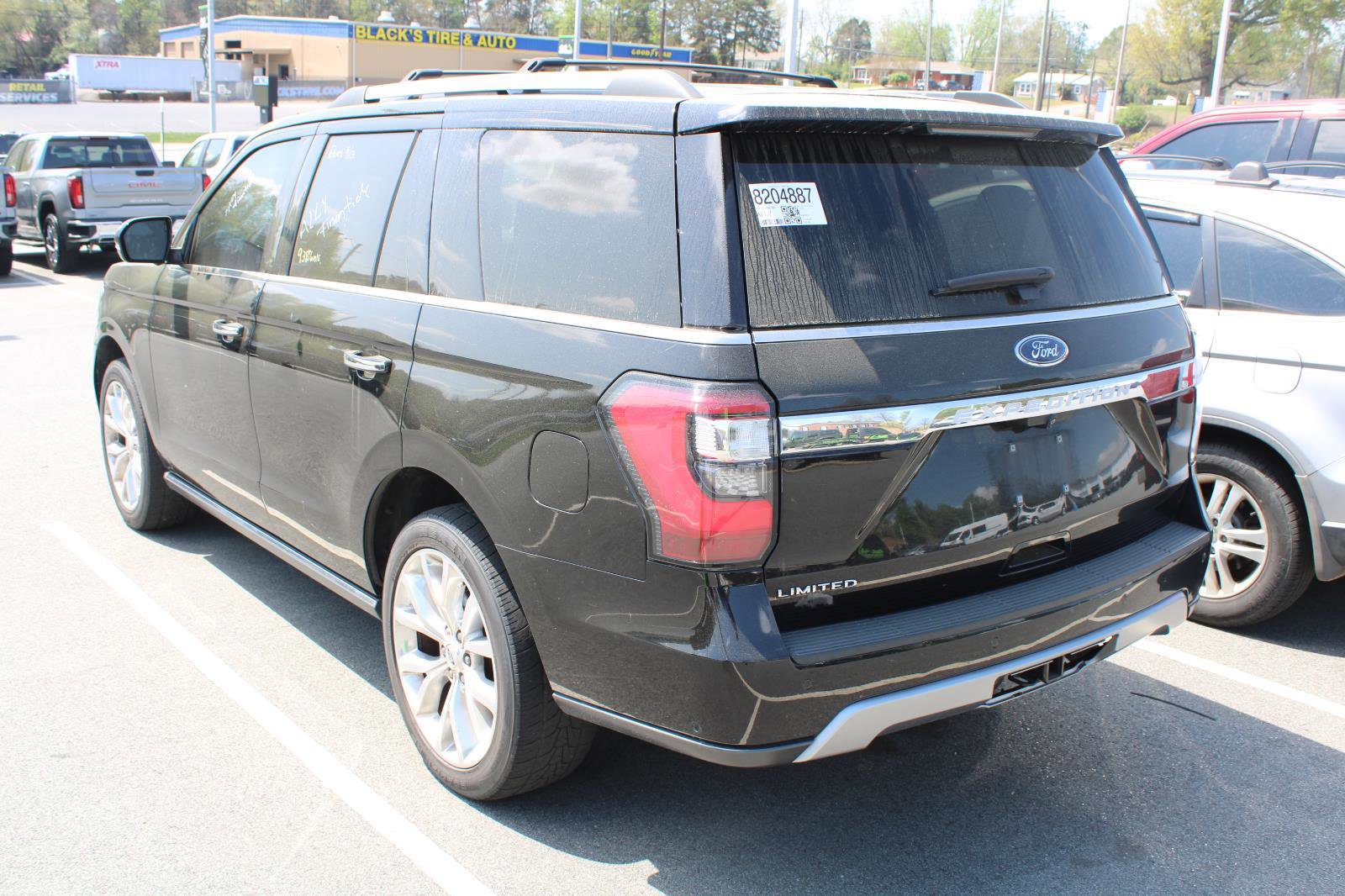 Used 2018 Ford Expedition Limited w/ Equipment Group 302A image 6