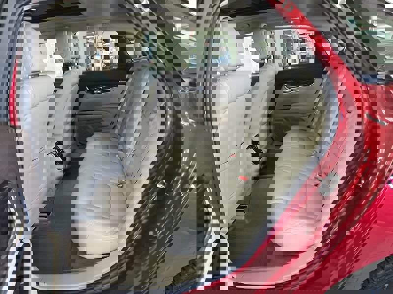 Used 2014 Cadillac XTS Luxury w/ Driver Awareness Package FWD image 11