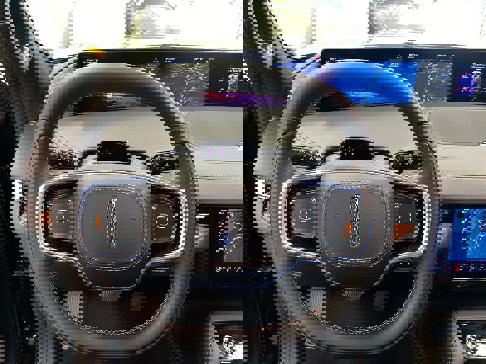 New 2026 Lincoln Navigator Black Label image 22