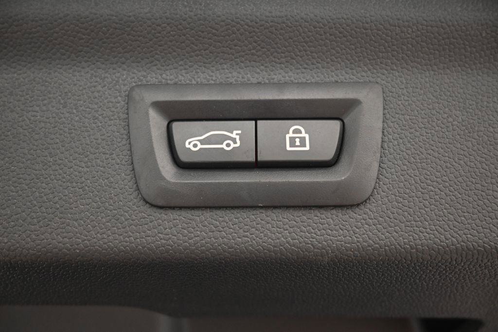 Used 2020 MINI Cooper Countryman S w/ Premium Package FWD image 17
