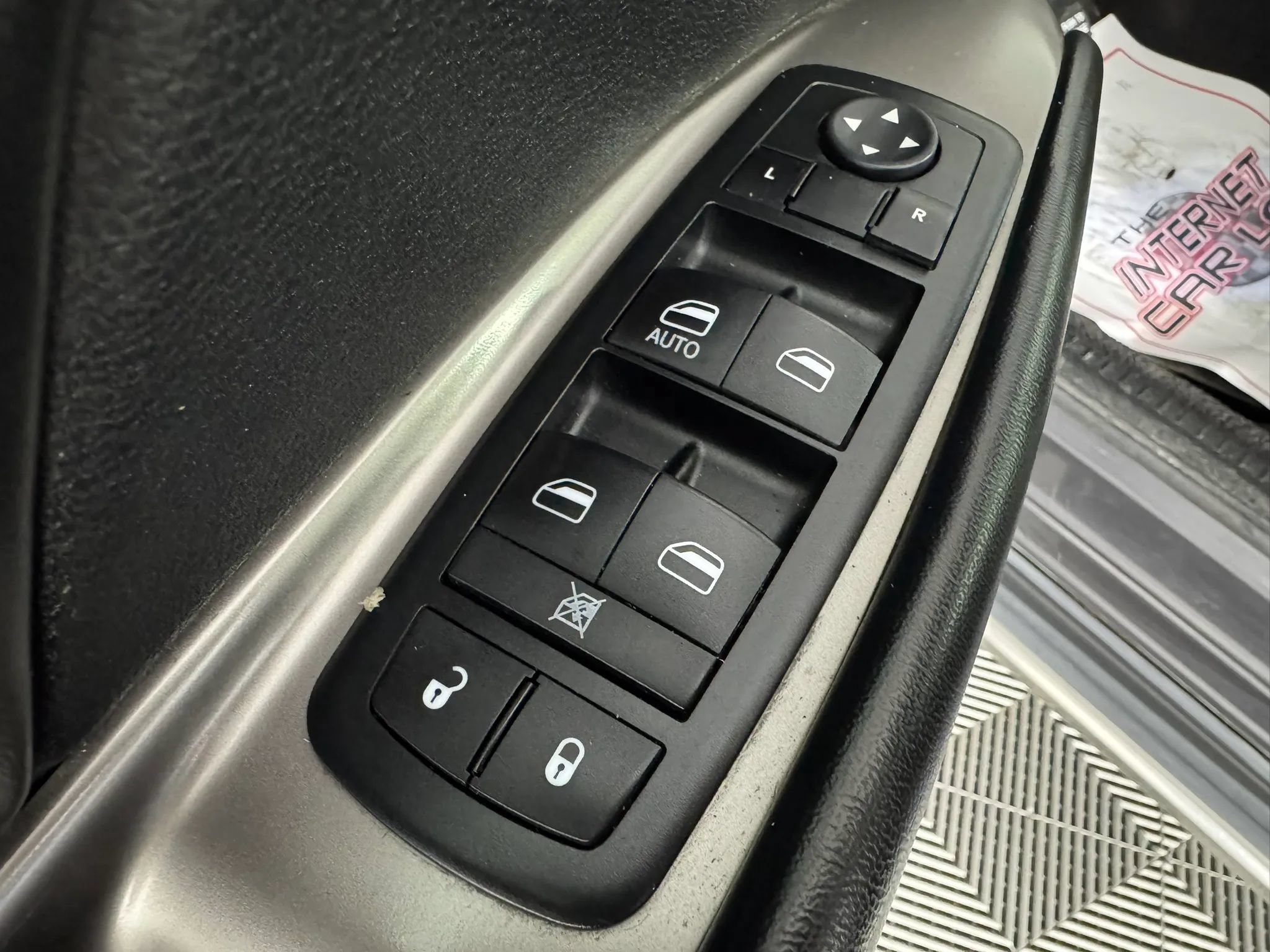Used 2015 Dodge Journey Crossroad w/ Flexible Seating Group AWD/4WD image 40
