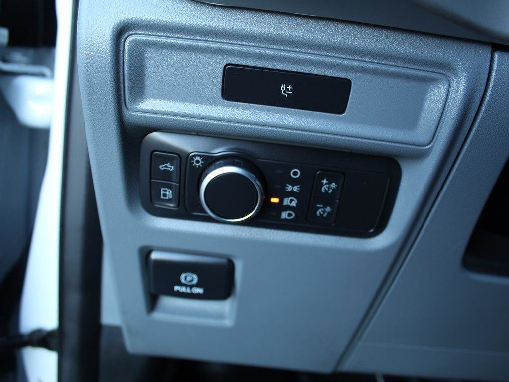 Used 2022 Ford F150 XL w/ Equipment Group 101A High RWD image 27