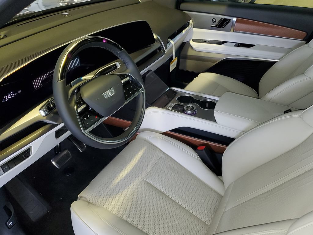 New 2027 Cadillac Vistiq Sport AWD/4WD image 16
