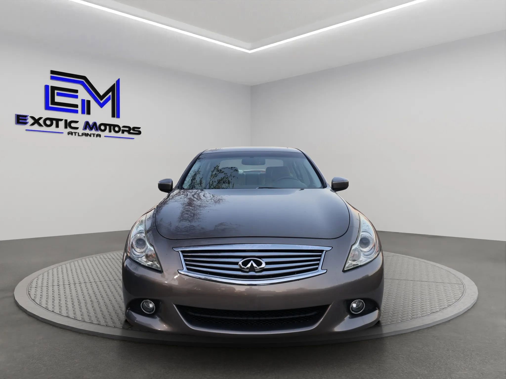 Used 2011 INFINITI G37 Journey w/ Premium Pkg image 8