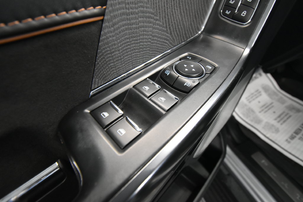 Used 2023 Ford F150 Platinum w/ Equipment Group 701A High AWD/4WD image 6