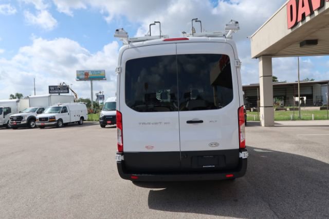 Used 2015 Ford Transit 150 XLT RWD image 5