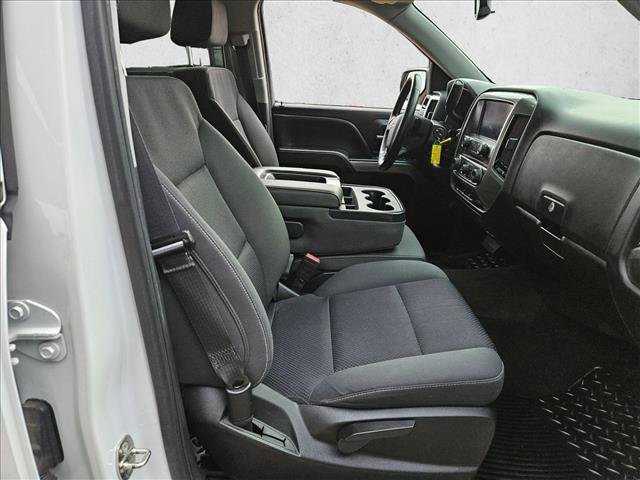 Used 2018 Chevrolet Silverado 1500 LT w/ LT Eassist Package RWD image 18