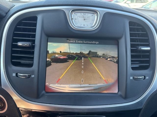 Used 2015 Chrysler 300 Limited w/ 300 Premium Group image 18