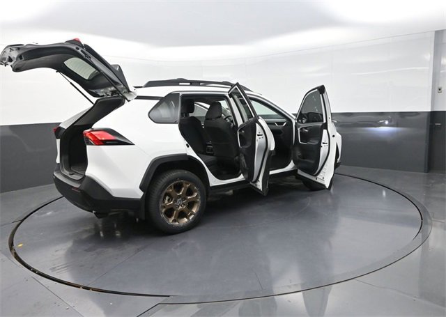Used 2023 Toyota RAV4 AWD Hybrid image 45