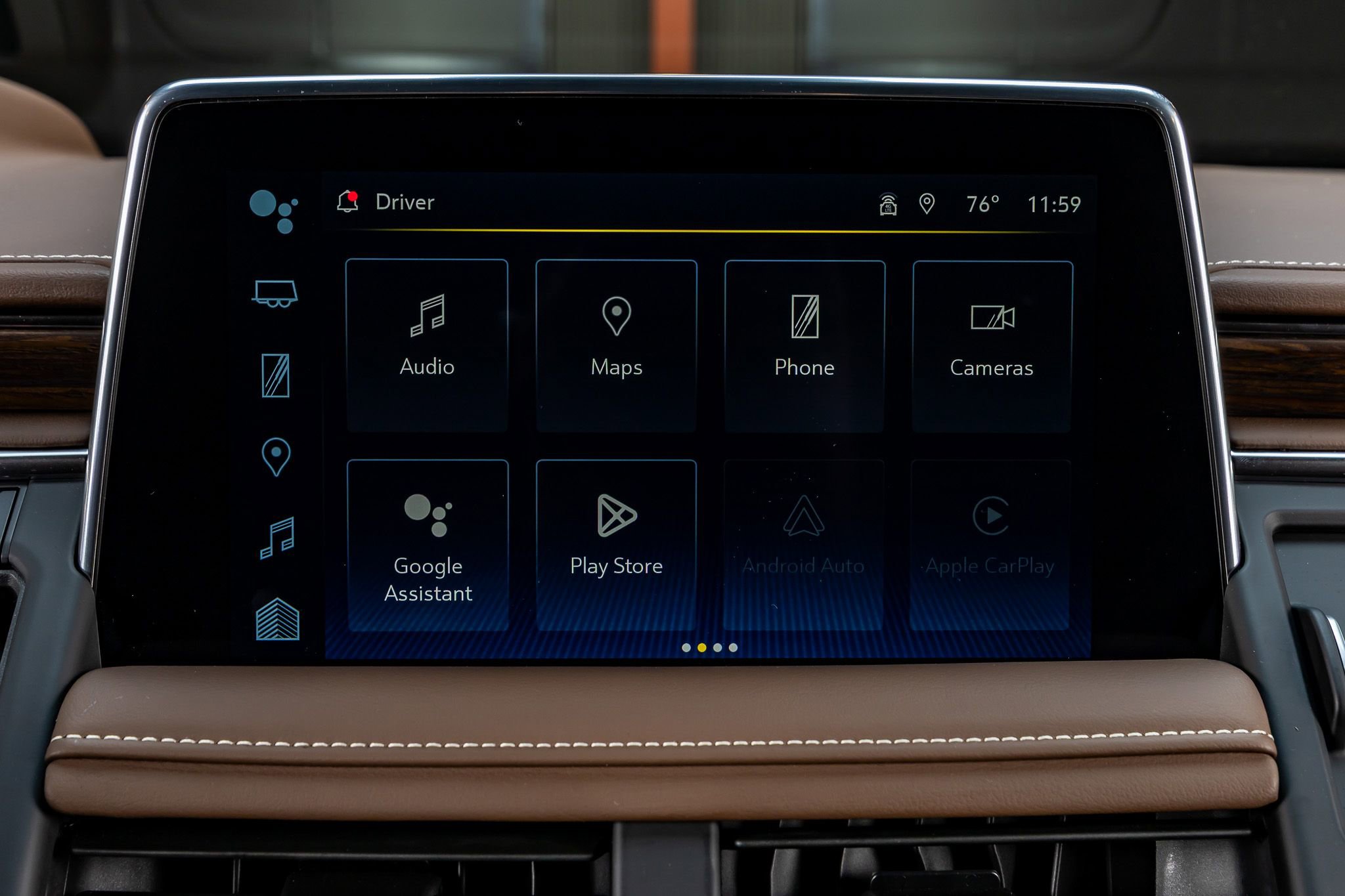 Used 2024 Chevrolet Suburban High Country w/ Advanced Technology Package AWD/4WD image 23