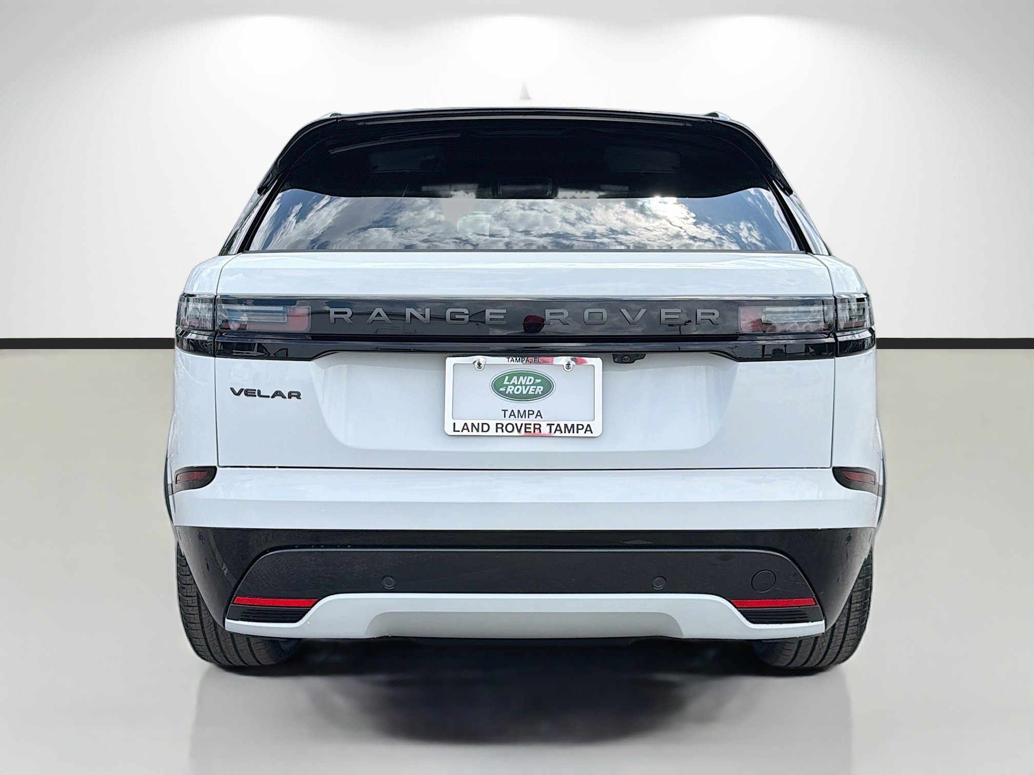 New 2026 Land Rover Range Rover Velar Belgravia AWD/4WD image 4