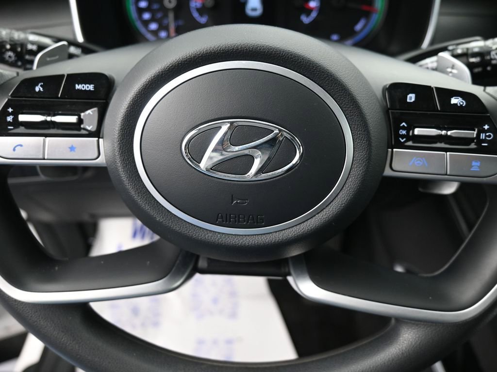 Used 2023 Hyundai Tucson Blue image 16