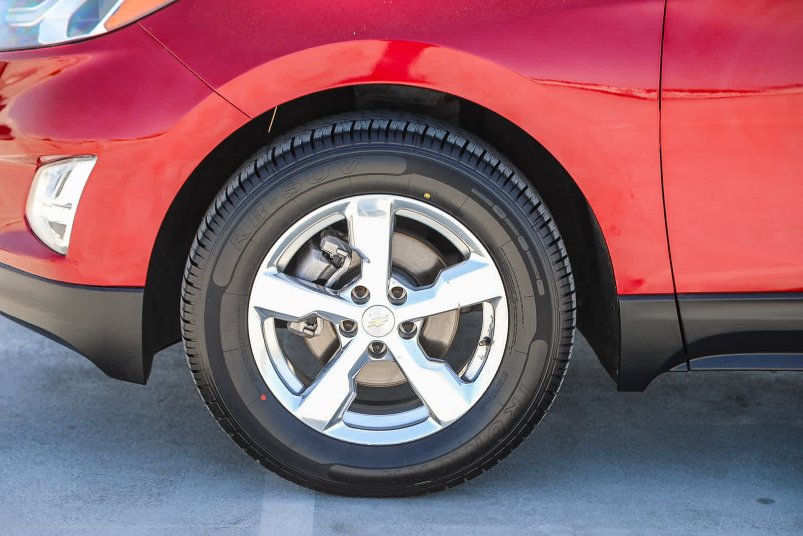Used 2018 Chevrolet Equinox LT FWD image 10