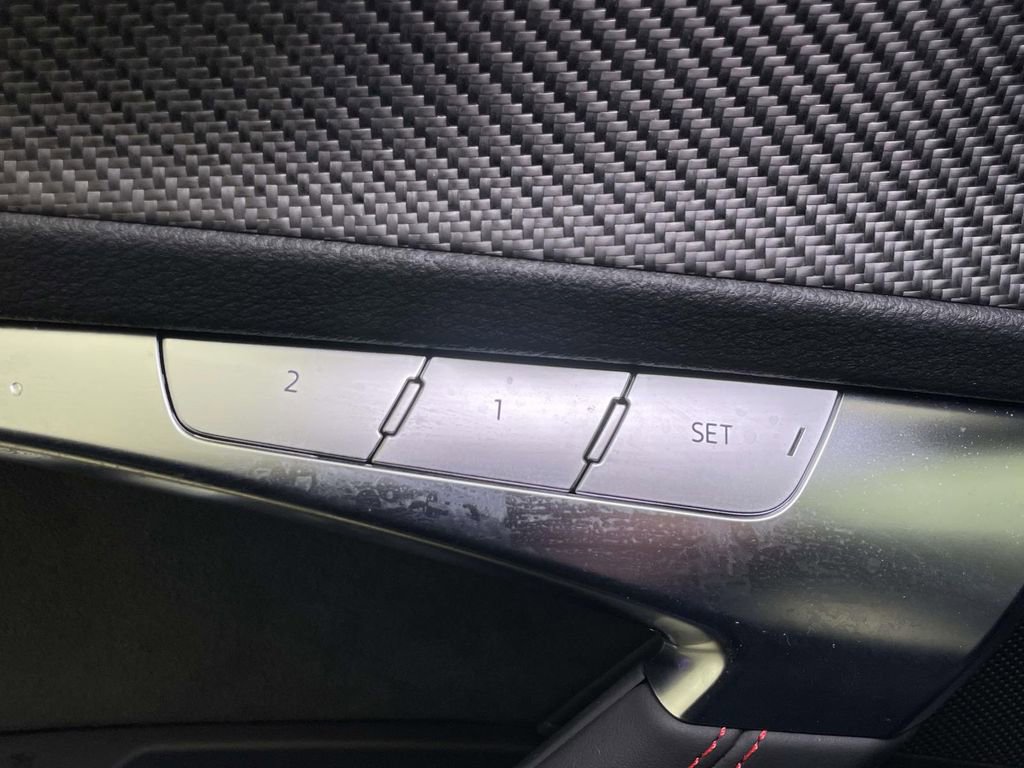 New 2025 Audi RS 6 performance image 35