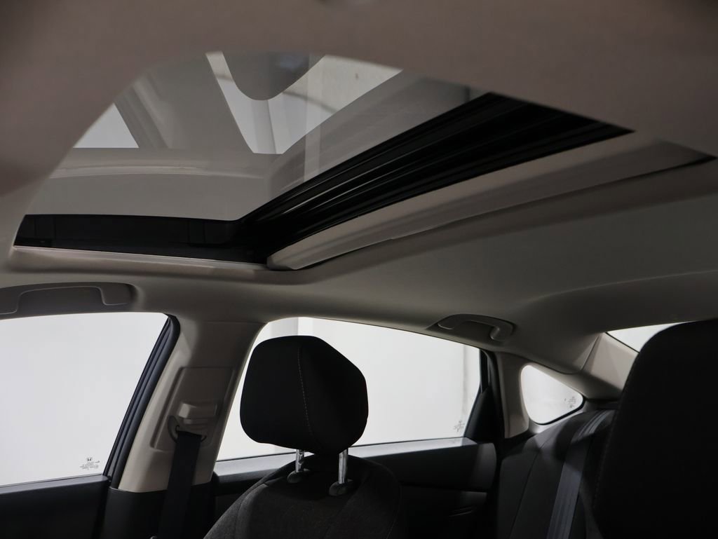 Used 2024 Honda Accord EX image 10