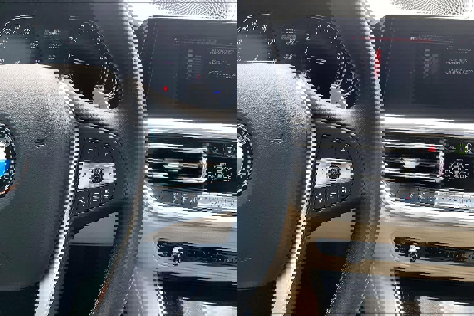 Used 2021 BMW 430i Coupe w/ Convenience Package image 28