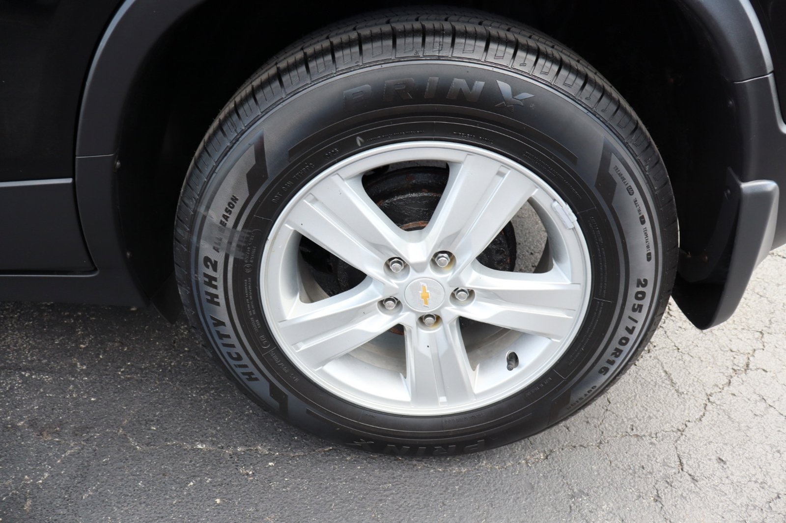 Used 2020 Chevrolet Trax LS w/ LPO, Protection Package FWD image 38