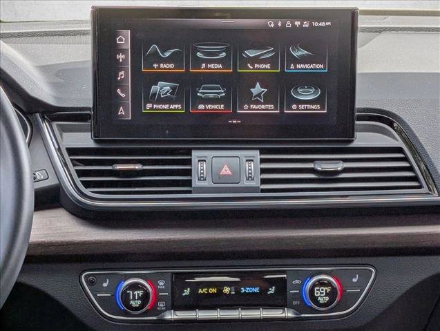 Used 2021 Audi Q5 2.0T Premium w/ Convenience Package AWD/4WD image 14