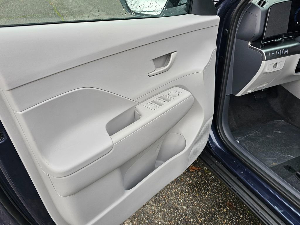 New 2026 Hyundai Kona SE AWD/4WD image 17