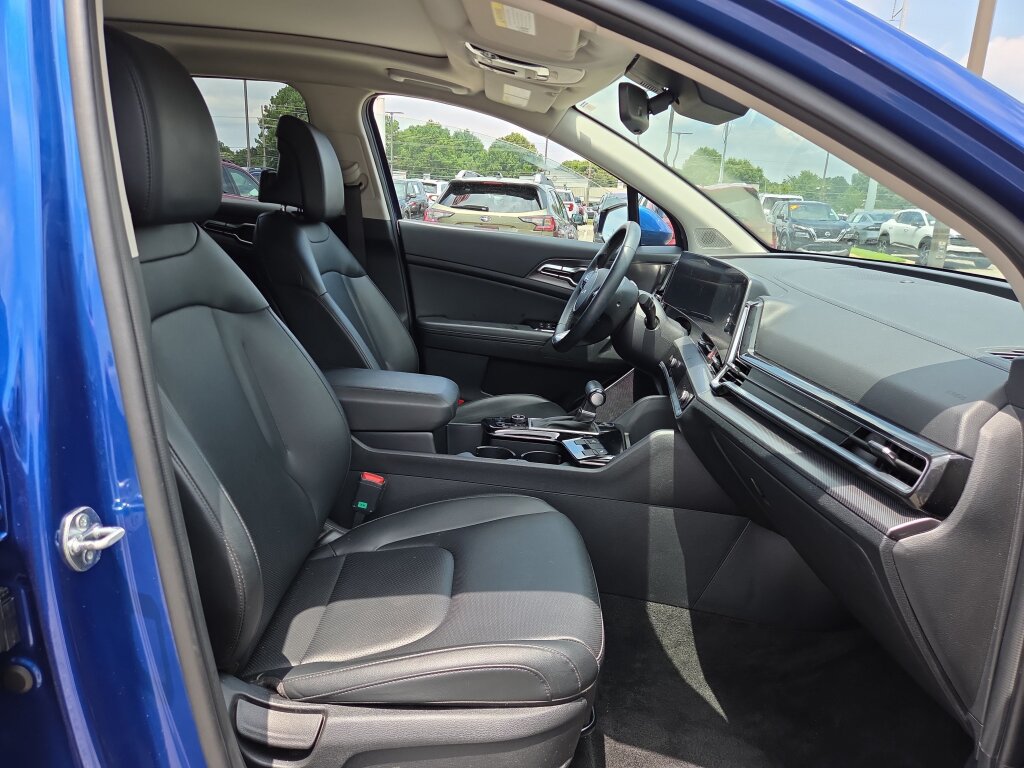Used 2025 Kia Sportage SX FWD image 15