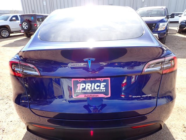 Used 2021 Tesla Model Y Long Range image 3
