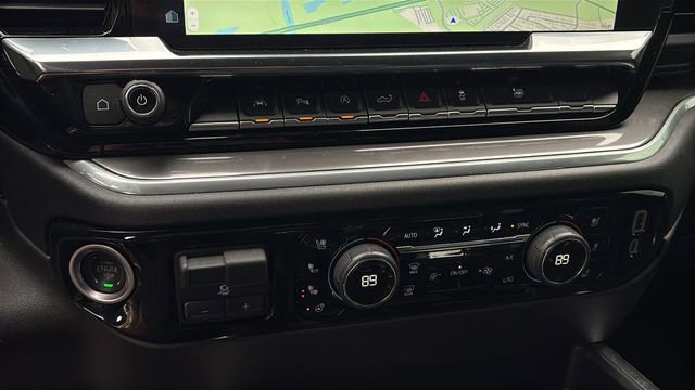 Used 2025 Chevrolet Silverado 1500 High Country image 26