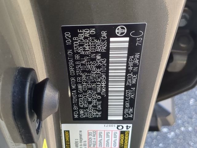 Used 2021 Toyota C-HR XLE image 47