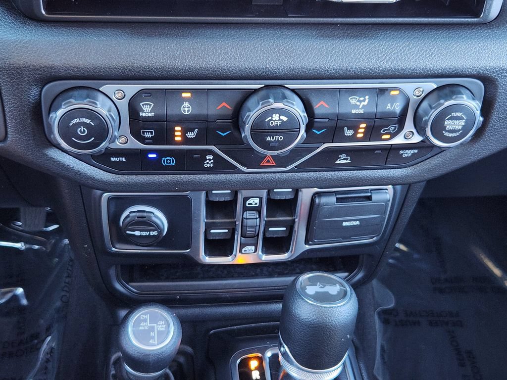Used 2025 Jeep Wrangler Unlimited Sport S 4xe w/ Convenience Group AWD/4WD image 10