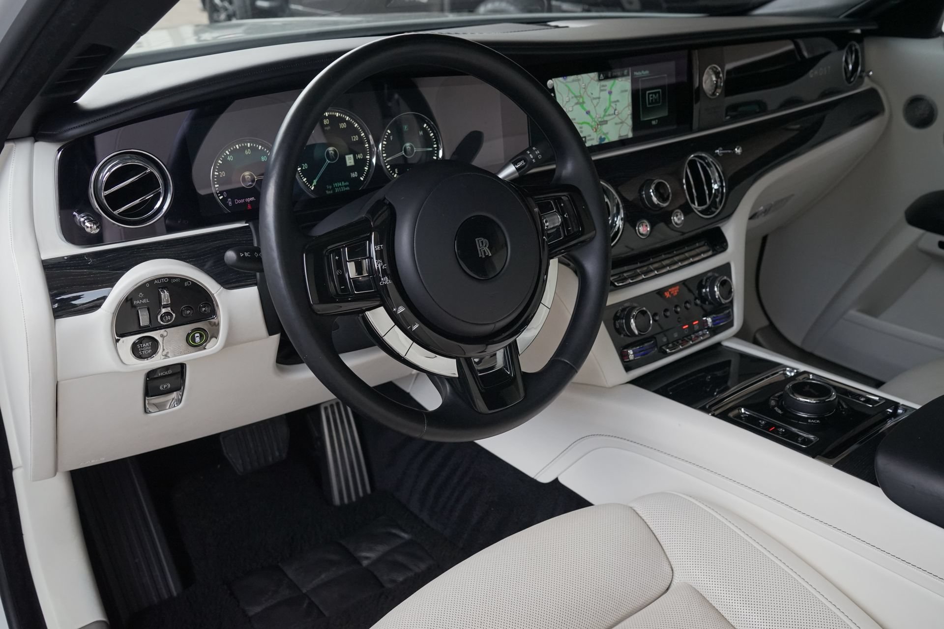 Used 2021 Rolls-Royce Ghost AWD/4WD image 7