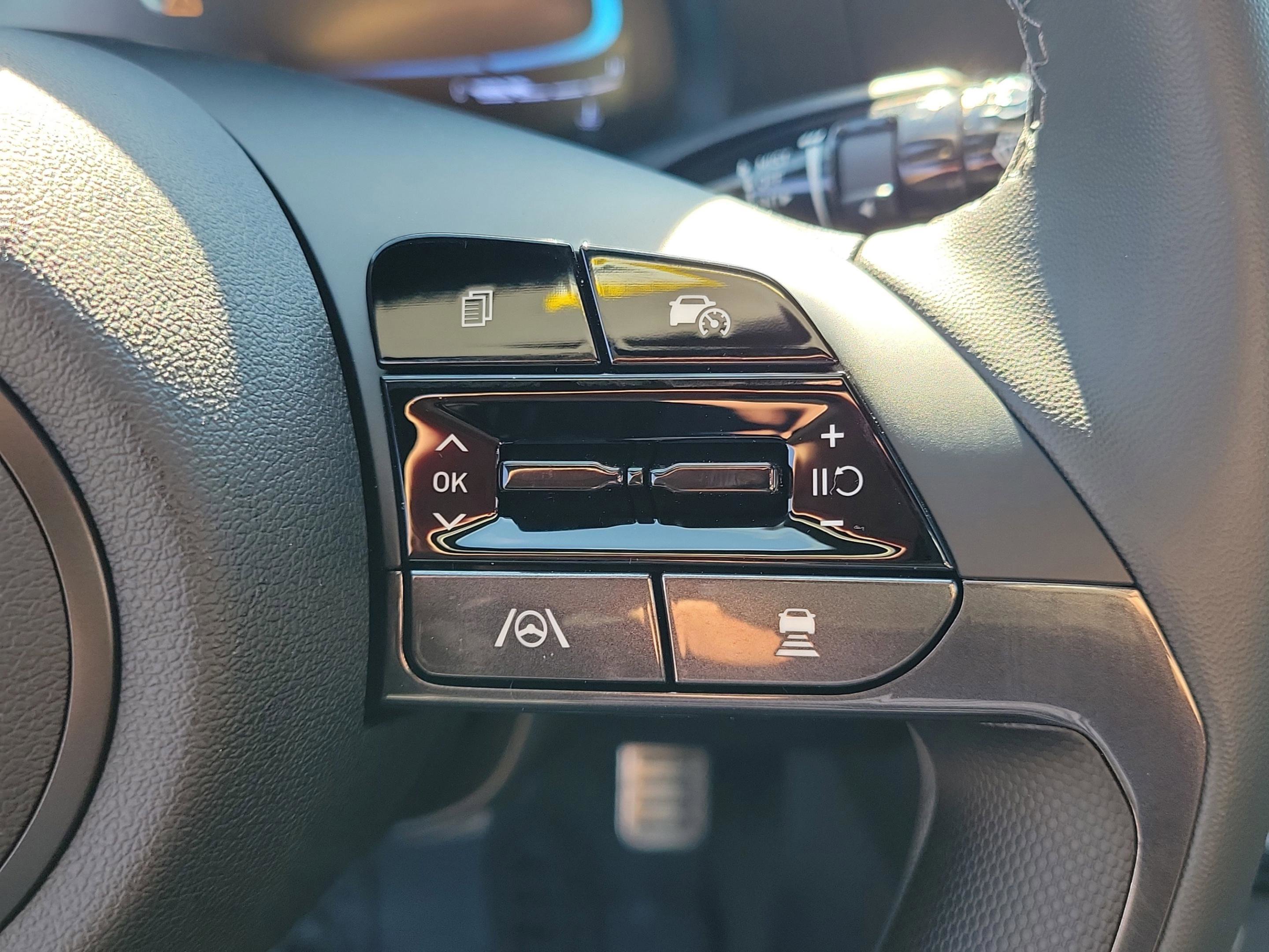 New 2026 Hyundai Elantra SEL Sport w/ Cargo Package image 18