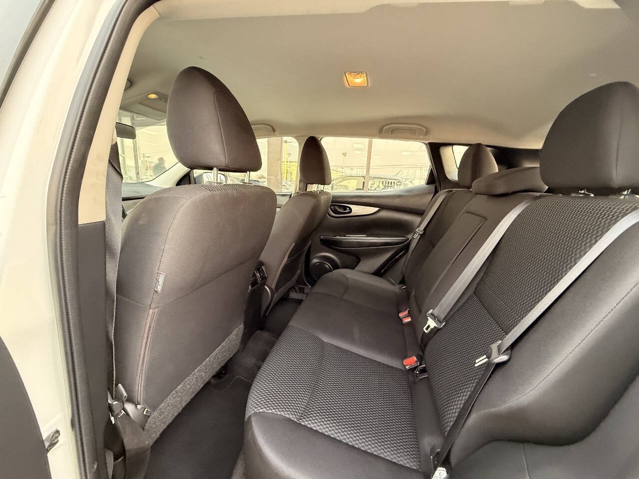 Used 2017 Nissan Rogue Sport S w/ S Appearance Package AWD/4WD image 9